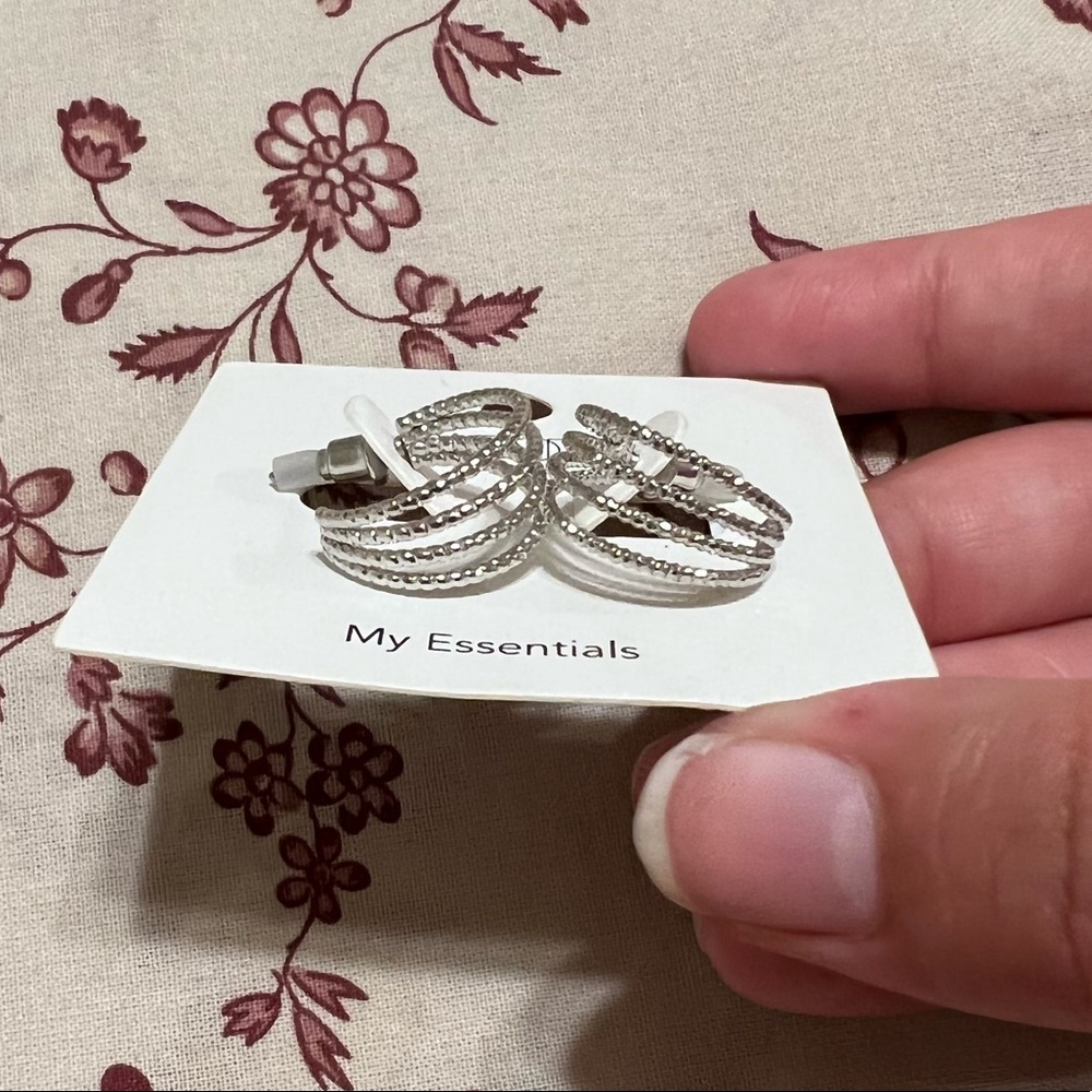 Silver earring